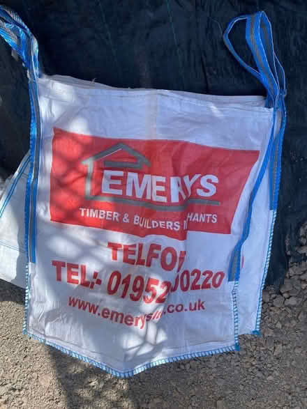Photo of free 4 big Bags (WV3) #2