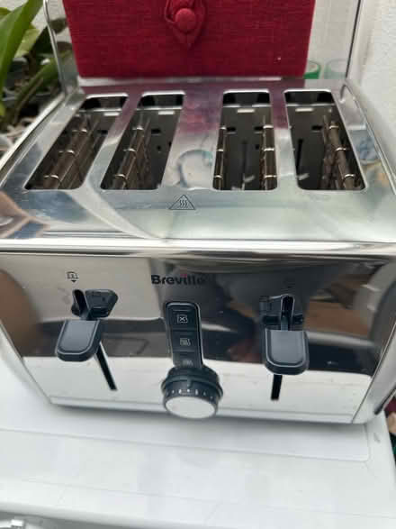 Photo of free Breville 4-slice toaster (Borehamwood, WD6) #1