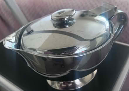 Photo of free As new insulated gravy boat (Hartwood Green PR7) #1