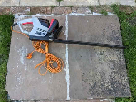Photo of free Spear & Jackson hedge trimmer (Epping CM16) #3