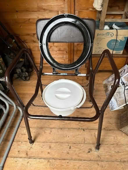 Photo of free Commode (Enfield EN2) #3