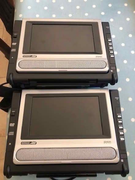 Photo of free Dual screen portable DVD player (Meads BN20) #2