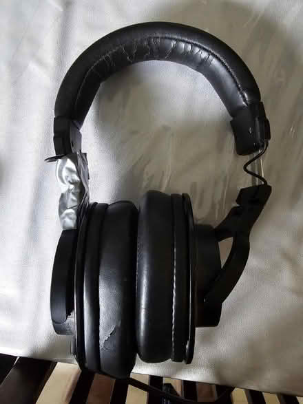Photo of free Headset, earbuds (Marsiling rise , 730128) #1