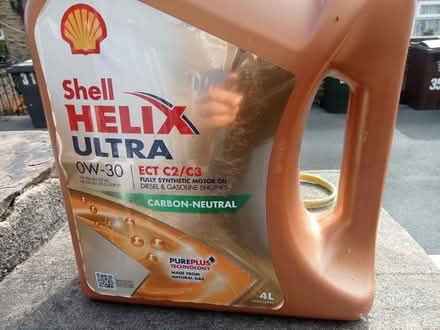 Photo of free Half litre fully sythetic motor oil (Shipley BD18) #1