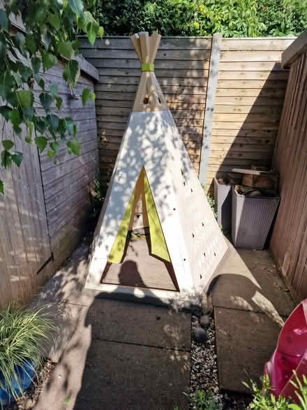 Photo of free Smoby Wigwam (WR12) #2