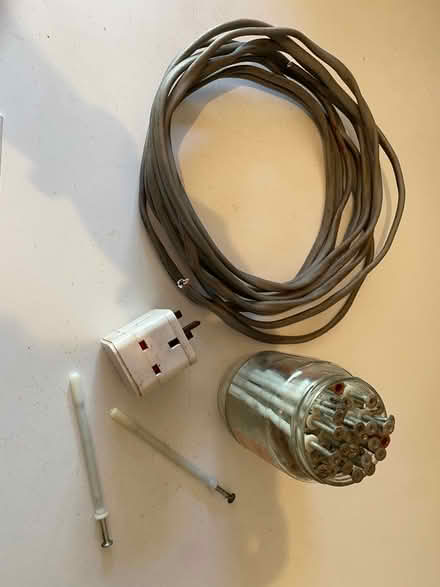 Photo of free Garage clearance (Leigh-on-Sea SS9) #1