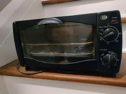 Photo of free Toaster oven (Old Ottawa south) #1