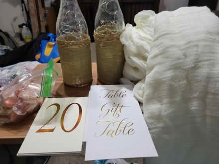 Photo of free Wedding decorations and props (Dc) #4