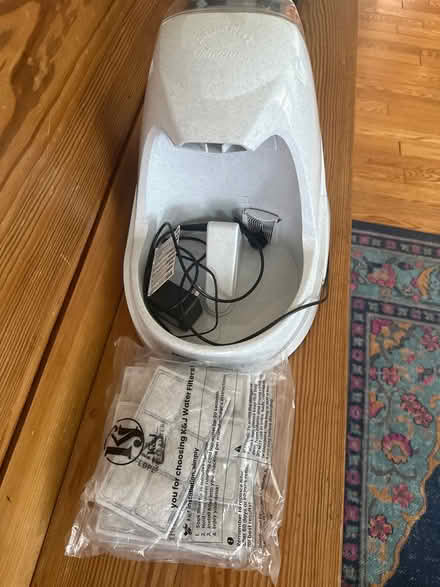 Photo of free Petsafe Platinum Cat Fountain (Tanley Rd & New Hampshire Ave) #1