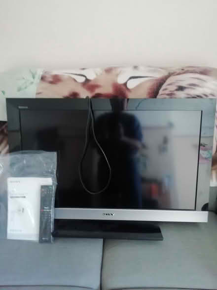 Photo of free lcd sony tv (Orford WA2) #1