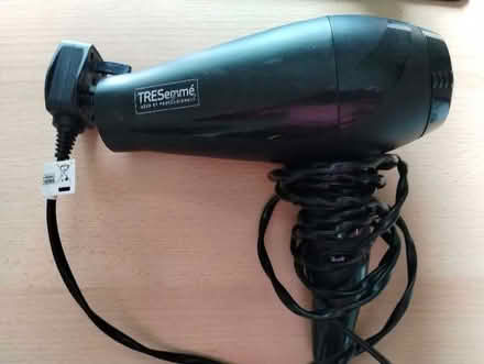 Photo of free Hairdryer (GU14) #1