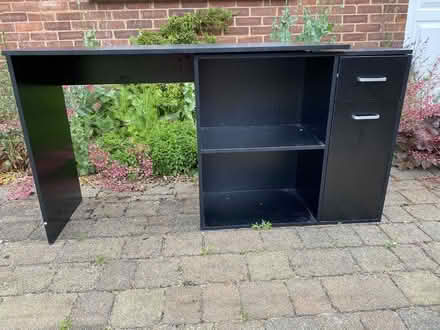 Photo of free Desk (King's College Playing Fields HA4) #1
