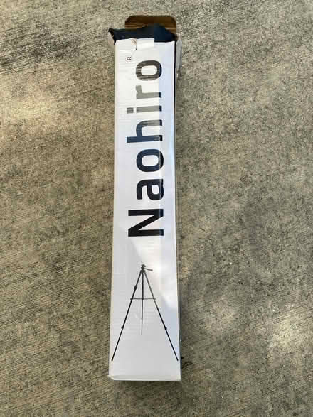Photo of free Brand new tripod (Santana row) #1