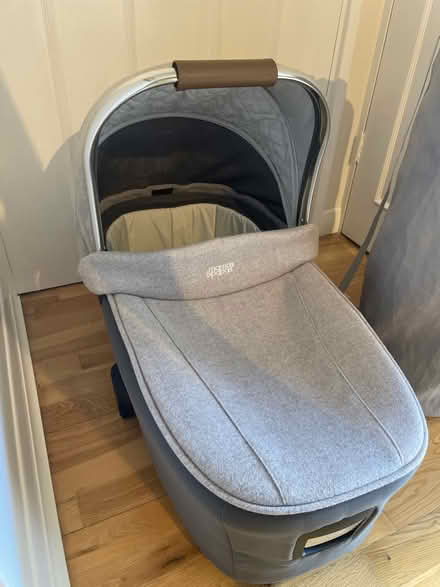 Photo of free Mamas & papas Occaro carrycot (RG30) #2