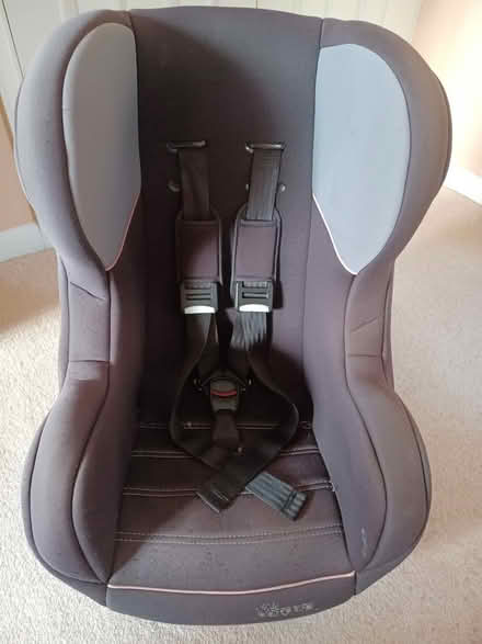 Photo of free Child car seat (Chiseldon SN4) #1