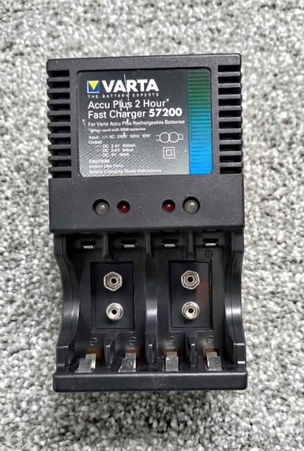 Photo of free Fast charger for rechargeable batteries (Bernards Heath AL1) #1