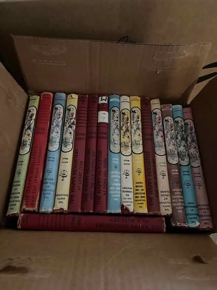Photo of free 33 The Happy Hollisters’ books (West Bethlehem) #1