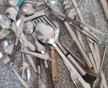 Photo of free odds & ends cuttlery & utensils (Forest Hill OX33) #1