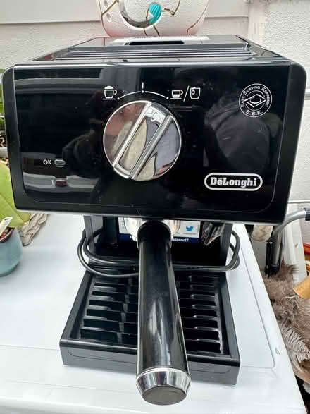 Photo of free Delonghi coffee maker (Borehamwood, WD6) #1
