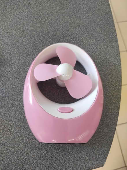 Photo of free Pink Desk Fan (CT10) #1