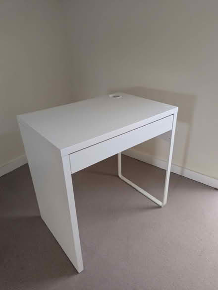 Photo of free Small ikea desk (Herne Hill) #4