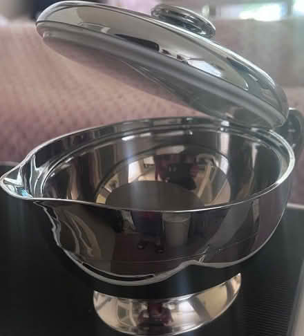 Photo of free As new insulated gravy boat (Hartwood Green PR7) #2