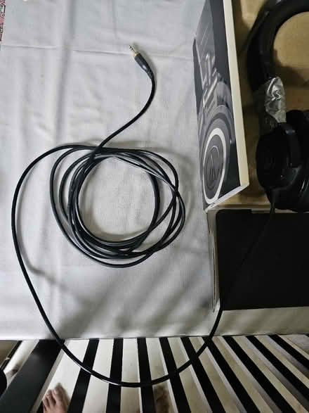 Photo of free Headset, earbuds (Marsiling rise , 730128) #2