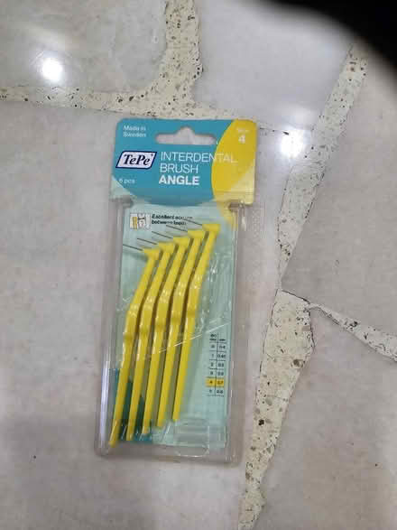 Photo of free Braces brush (Marsiling rise , 730128) #1