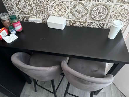 Photo of free Breakfast table with bar stools (LS12) #2