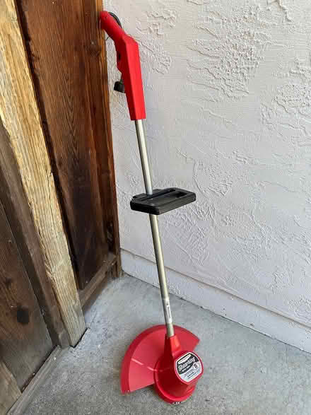 Photo of free Corded Grass Trimmer (Near El Camino & Hollenbeck) #1