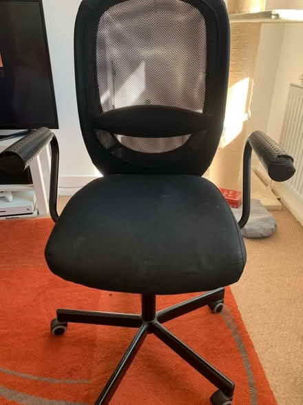 Photo of free Office/study chair (Rotherhithe) #1