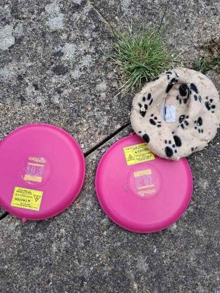 Photo of free Pet heat pads (Earley RG6) #1