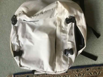 Photo of free Cabin Zero zip shoulder strap case (Chad Valley B15) #2