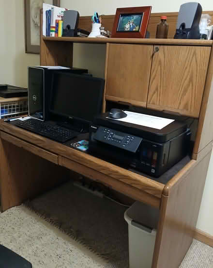 Photo of free Sauder computer desk and hutch (West Akron) #1