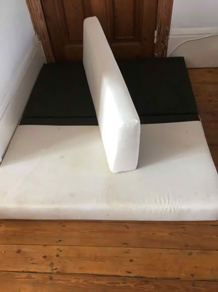 Photo of free Sofa foam (Stroud Green N4) #2
