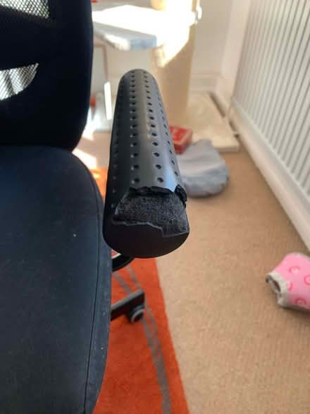 Photo of free Office/study chair (Rotherhithe) #3