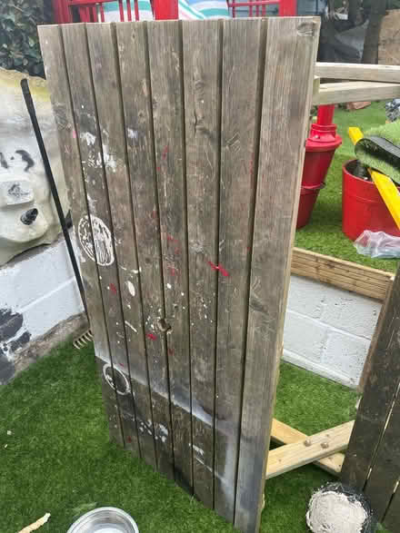 Photo of free Picnic table (BA11) #3