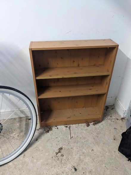 Photo of free Small wooden shelves (Haddenham HP17) #1