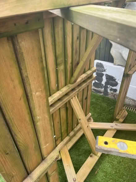 Photo of free Picnic table (BA11) #2