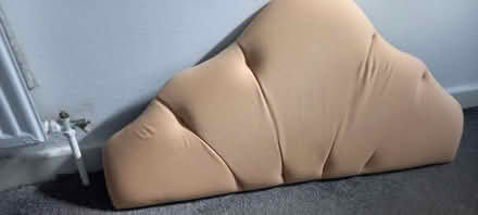 Photo of free Headboard (Bredbury SK6) #3