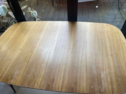 Photo of free Matthew Williamson extendable dining table (Barnsbury N1) #1