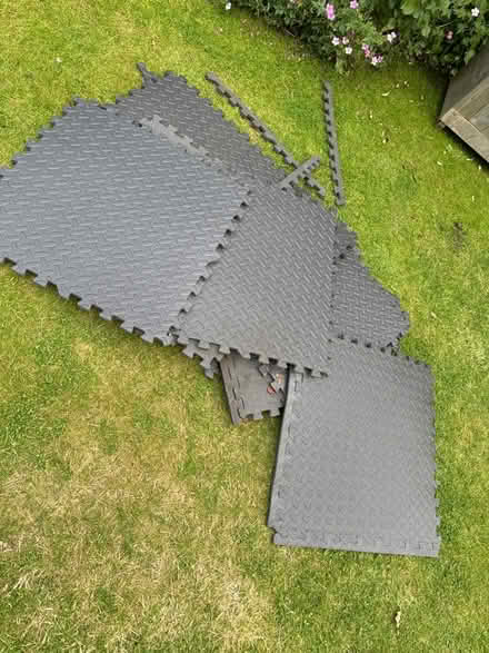 Photo of free foam tiles (Winchmore Hill N21) #1