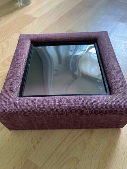 Photo of free Trinket or gift box with clear top (Halifax, HX1) #1
