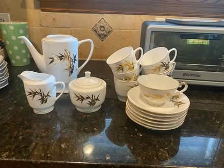 Photo of free Teapot ( or coffee) service (Cicero and Irving) #1