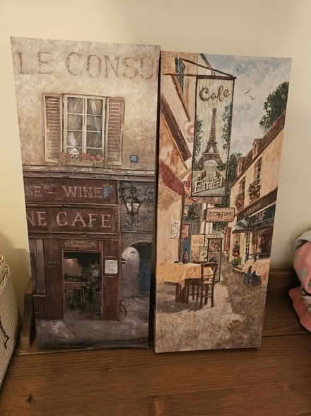 Photo of free Dunelm canvas pictures (CM1, Loves Green) #1