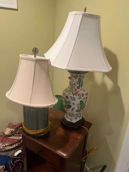Photo of free 2 working lamps (Palisades DC.) #2