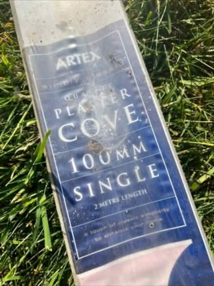 Photo of free 1x ceiling plaster cove -100mm X 2m (Sidcup kent) #1