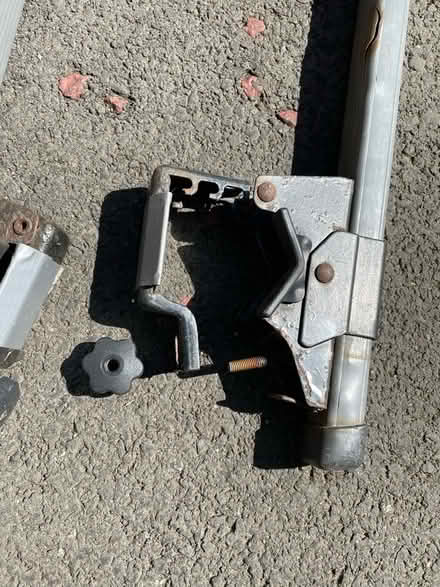 Photo of free Roof bars (NE40) #3