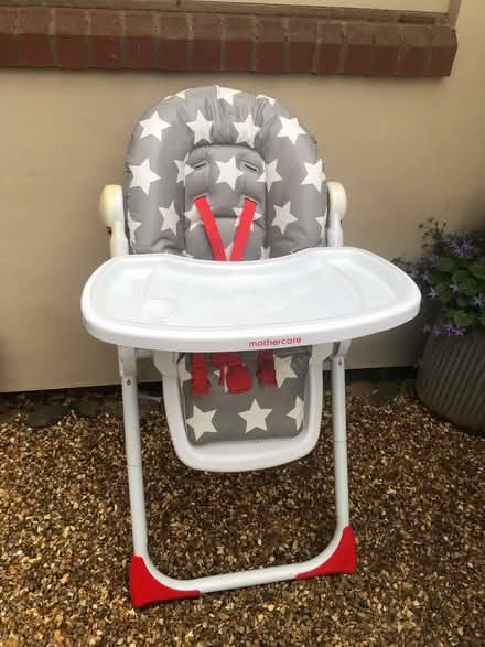 Photo of free High chair (Ludlow SY8) #1