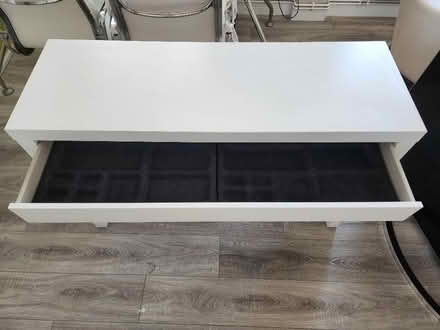 Photo of free Desk (Borehamwood) #3